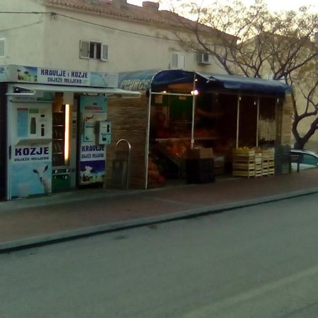 Apartman Anka Makarska Exterior foto